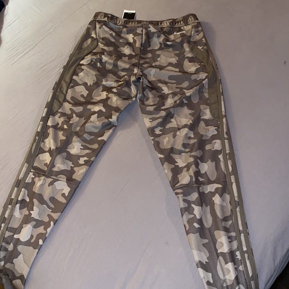 Women’s Tiro 19 Zip-up’s - Picture 2 of 5